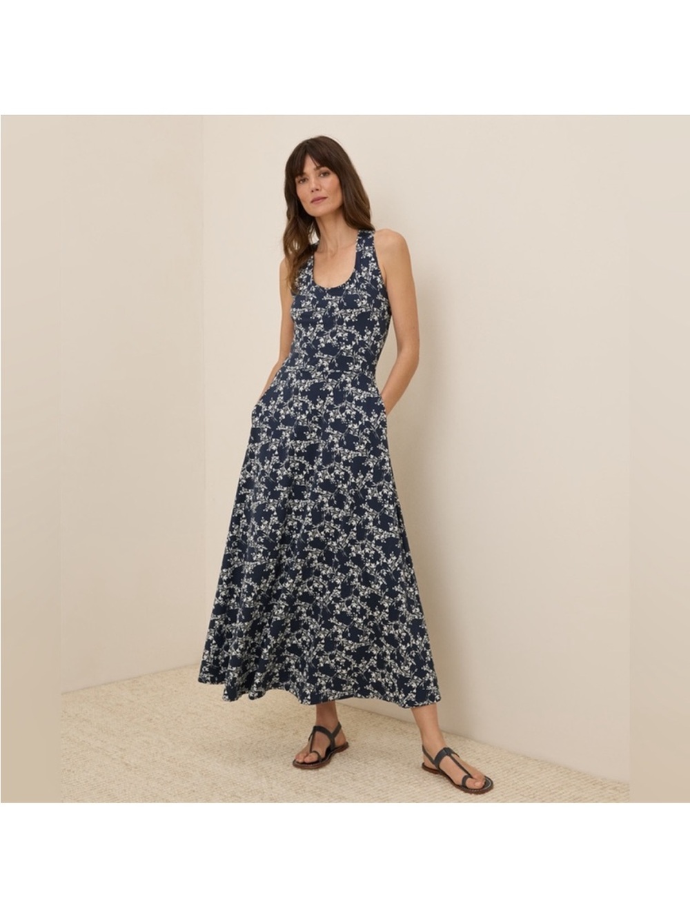 Pact Bouquet Blooms Midnight Floral Maxi Open Back Fit & Flare Maxi Dress XS
